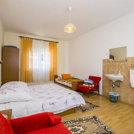 Rooms Padovan Banjol Dış mekan fotoğraf